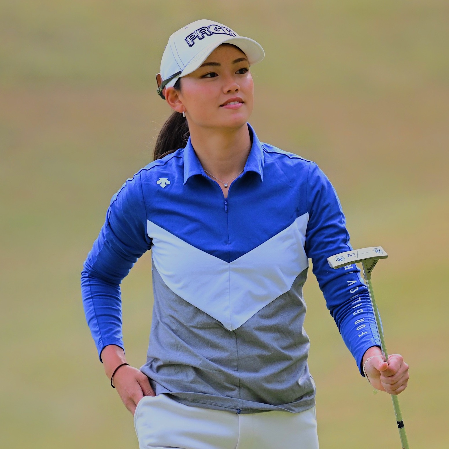 山口璃千